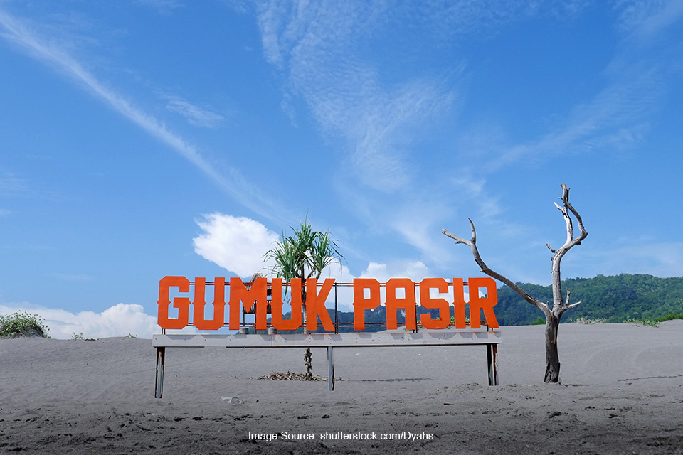 Gumuk Pasir Parangkusumo